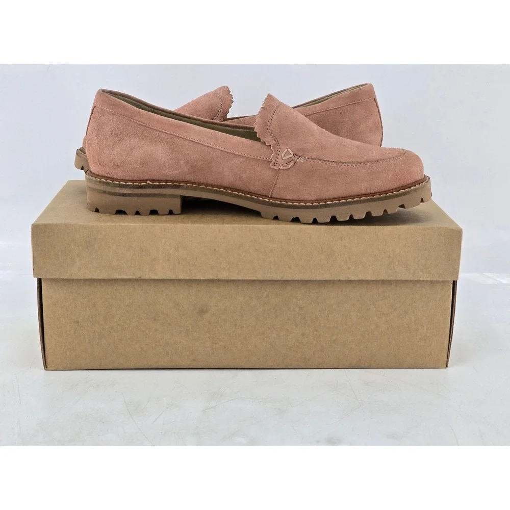 Trotters Fayth Loafers Womens 7.5 WW Pale Pink Suede Lug Sole - NEW